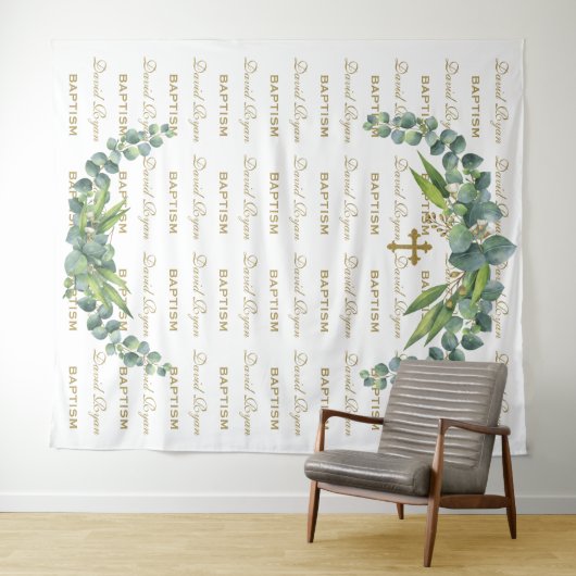 Tenture Eucalyptus Step & Repeat Prop de baptême en or (En situation (horizontale))