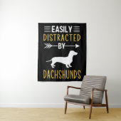 Tenture Facilement Distrait Par Les Dachshunds (En situation)