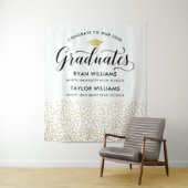 Tenture Félicitations à nos deux diplômés Gold Confetti Pa (En situation)