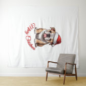 Tenture Festive Bulldog Joyeux T-shirt classique de Noël (En situation (horizontale))