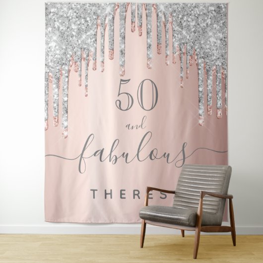 Tenture Fête d'anniversaire fabuleuse rose gold et argent  (En situation)