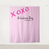 Tenture Fête de la Galentine en rose XOXO (Devant)