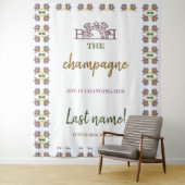 Tenture Fête des mariées de nom changeant de champagne (En situation)
