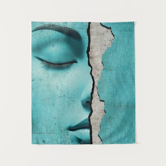 Tenture Fille cachée derrière un mur de menthe fissuré (Devant)