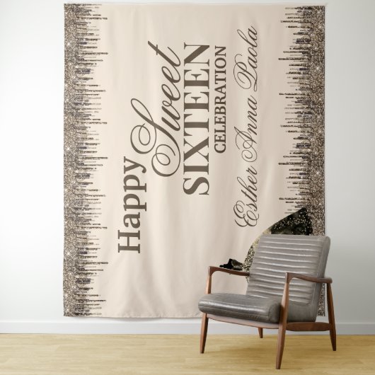 Tenture Fille Glam Brown gouttes mousseuses Douce 16 Anniv (En situation)