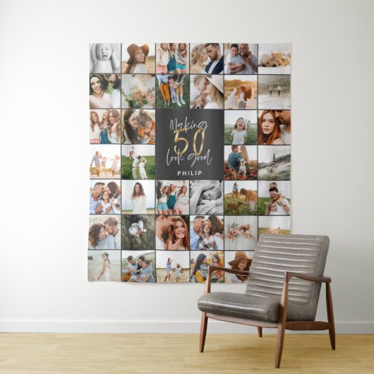 Tenture Flèche cadeau multi-script 50e anniversaire modern (En situation)
