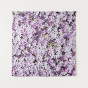 Tenture Fleur violette, fond de fraîcheur estivale.