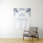 Tenture Fleurs bleues et blanches | Fond de Quinceanera (En situation)