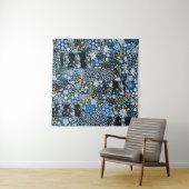 Tenture Fleurs Bleues Patchwork : Tissu sans couture. (En situation)