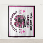 Tenture Fond de ballons de baskets rose et noir pour anniv (Devant)