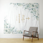 Tenture Fond de baptême pour fille - Eucalyptus verdure (En situation (horizontale))