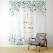 Tenture Fond de baptême pour fille - Végétation Eucalyptus (En situation)