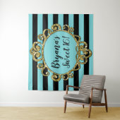 Tenture Fond de fête d'anniversaire rayé d'or Aqua Black (En situation)