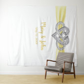 Tenture Fond de mariage à cœur infini avec ruban jaune (En situation (horizontale))