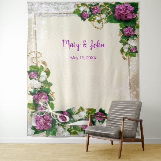 Tenture Fond de mariage à la dentelle et hydrangea pourpre (En situation)