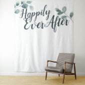 Tenture Fond de mariage Blue Eucalyptus Happily Ever (En situation)
