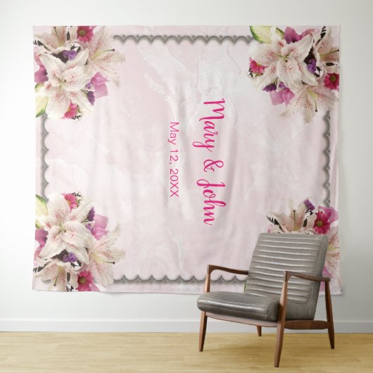 Tenture Fond de mariage en marbre rose Fleur de Lys blanc (En situation (horizontale))