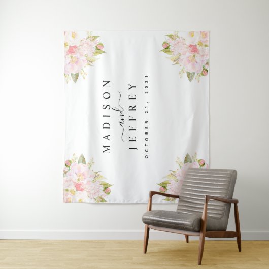 Tenture Fond de mariage rose saumon pour noces (En situation)