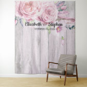 Tenture Fond de photobooth de mariage Bois rustique floral (En situation)