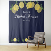 Tenture Fond de photobooth Mariage Navy Blue Citrons (En situation)