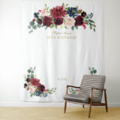 Tenture Fond de photomaton de mariage Burgundy Blush (En situation)