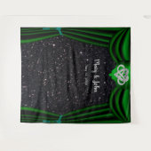 Tenture Fond de scène rideau vert avec cœur infini en pail (Devant (Horizontal))