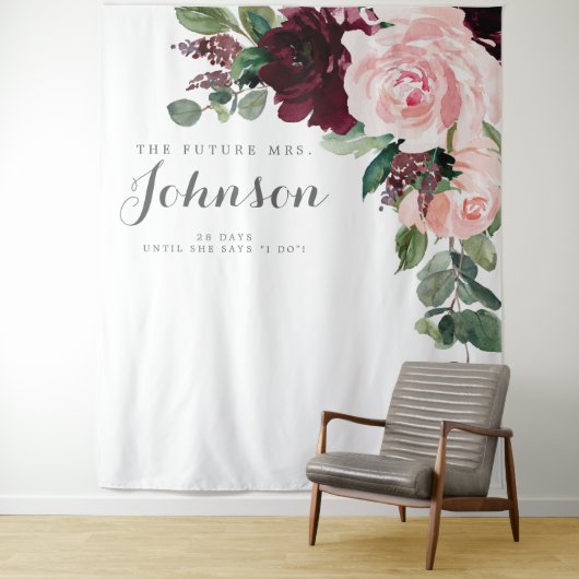 Tenture Fond de stand pour photobooth de mariage Burgundy (En situation)