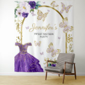 Tenture Fond pour fête de 16 ans - Robe florale papillon (En situation)