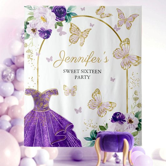 Tenture Fond pour fête de 16 ans - Robe florale papillon