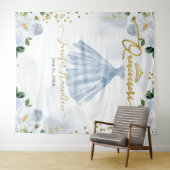 Tenture Fond pour Quinceanera Fleurs bleues Robe rose (En situation (horizontale))