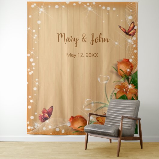 Tenture Fond rustique en bois avec fleurs orange et papill (En situation)