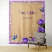 Tenture Fond rustique en bois avec motif floral violet pap (En situation)