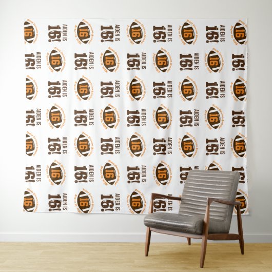 Tenture Football 16e Anniversaire Garçons | Fond à Répétit (En situation (horizontale))