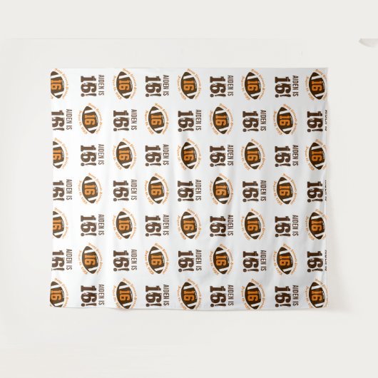 Tenture Football 16e Anniversaire Garçons | Fond à Répétit (Devant (Horizontal))