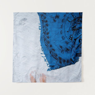 Tenture Foulard floral bleu et noir sur sable blanc