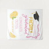 Tenture Freshly Graduated Lemonade Graduation Backdrop (Devant (Horizontal))