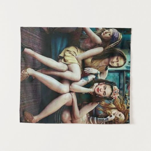 Tenture Funny Mona Lisa avec son équipe d'amis filles (Devant (Horizontal))