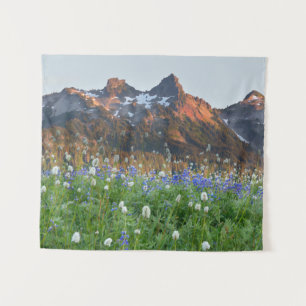 Tenture Gamme de tatouages et Fleurs sauvages Mt. Rainie