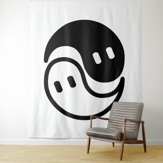 Tenture Ghost Yin Yang (En situation)