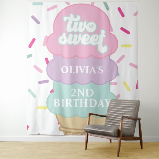 Tenture Glace et Pépites Deux Douce 2ème Anniversaire (En situation)