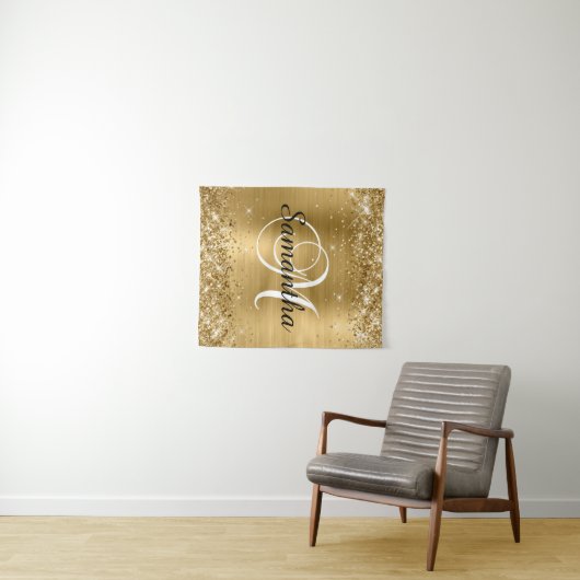 Tenture Glittery Gold Foil Classic Script M Monogramme (En situation (horizontale))