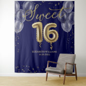 Tenture Gold Foil Sweet 16 Ballons Royal Blue fond (En situation)