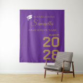 Tenture Graduate Purple Gold Script Graduation Party (En situation)
