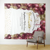 Tenture Graduation Party Bourgogne Gold Ballons Streamers (En situation (horizontale))