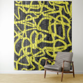 Tenture Graffiti en brique jaune noire Hip hop (En situation)