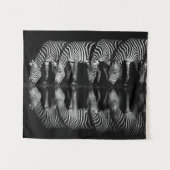Tenture Groupe de zèbres des plaines boivent ensemble la n (Devant (Horizontal))