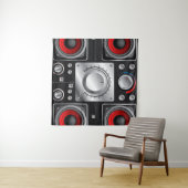 Tenture Haut-parleurs rouges avec amplificateur et boutons (En situation (horizontale))