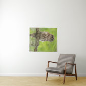 Tenture Hibou rayé sur branche d'arbre (En situation (horizontale))
