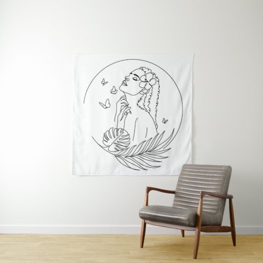 Tenture Île Muse – Féminité Tropicale (En situation)