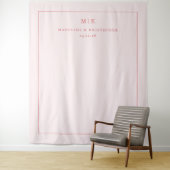 Tenture Initiales minimalistes roses élégantes (En situation)